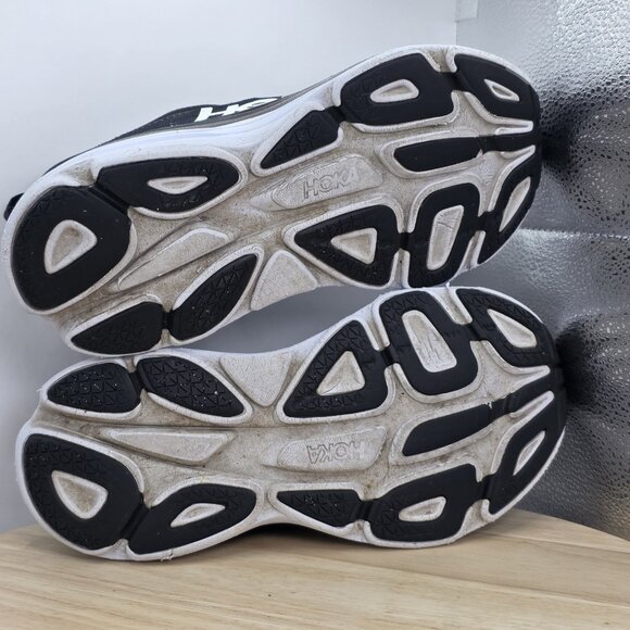 Woman’s Size 7.5 B - Hoka One One Bondi 8 Running Shoes Black White Sneakers - Picture 8 of 9